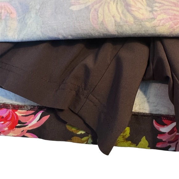 Liz Claiborne Skort Womens size 10 Brown Green Pink Red Floral Golf - Picture 6 of 7